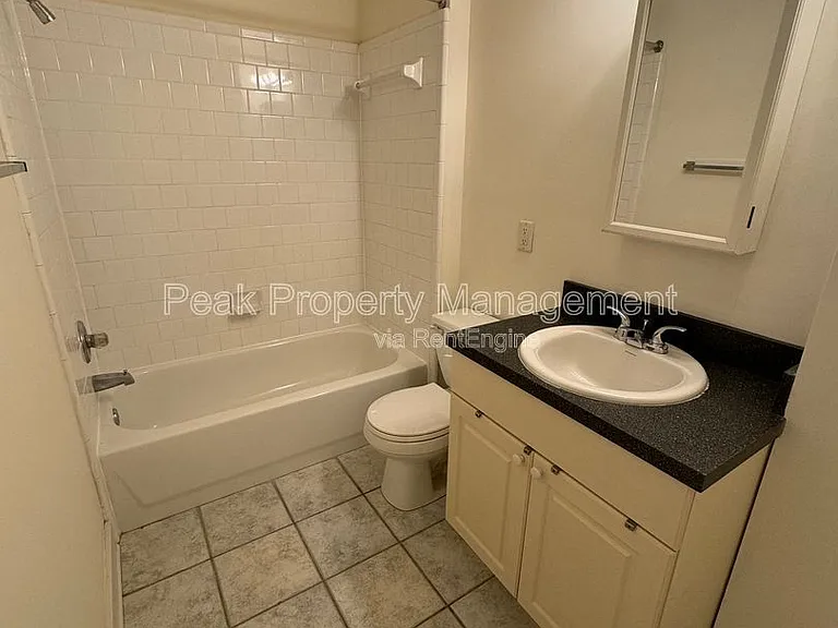 Poythress Apartments — Photo 32