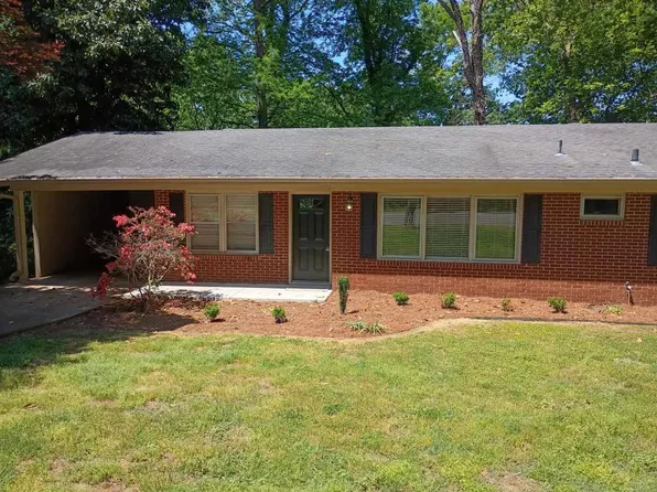 202 Baker Dr, Florence, AL 35630