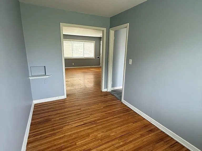 638 S Woodlawn Blvd — Photo 22