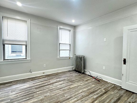 3rd image of 35-11 92nd St #2
