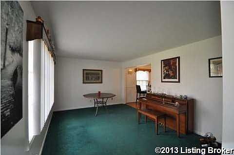5th image of 810 Marengo Dr