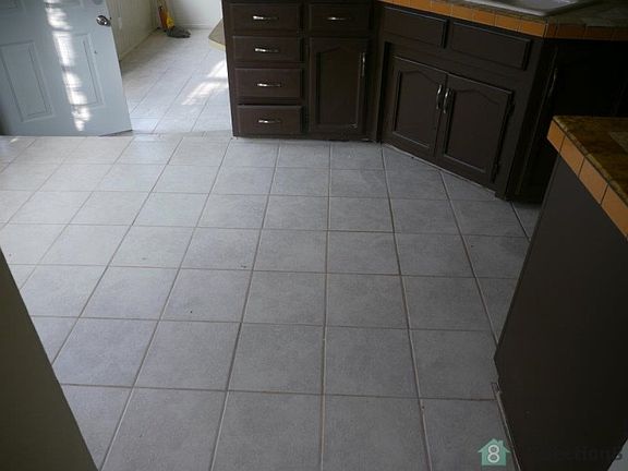 5th image of 1411 Belle St