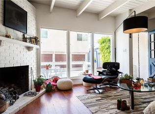 4322 Ocean Dr, Manhattan Beach, CA 90266