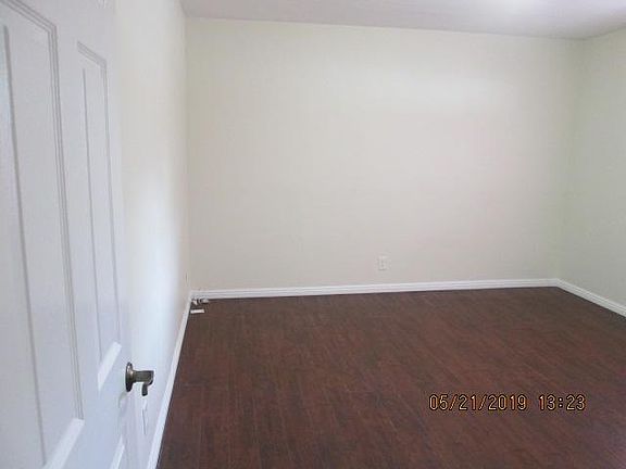 4th image of 1343 N Lassen Ave