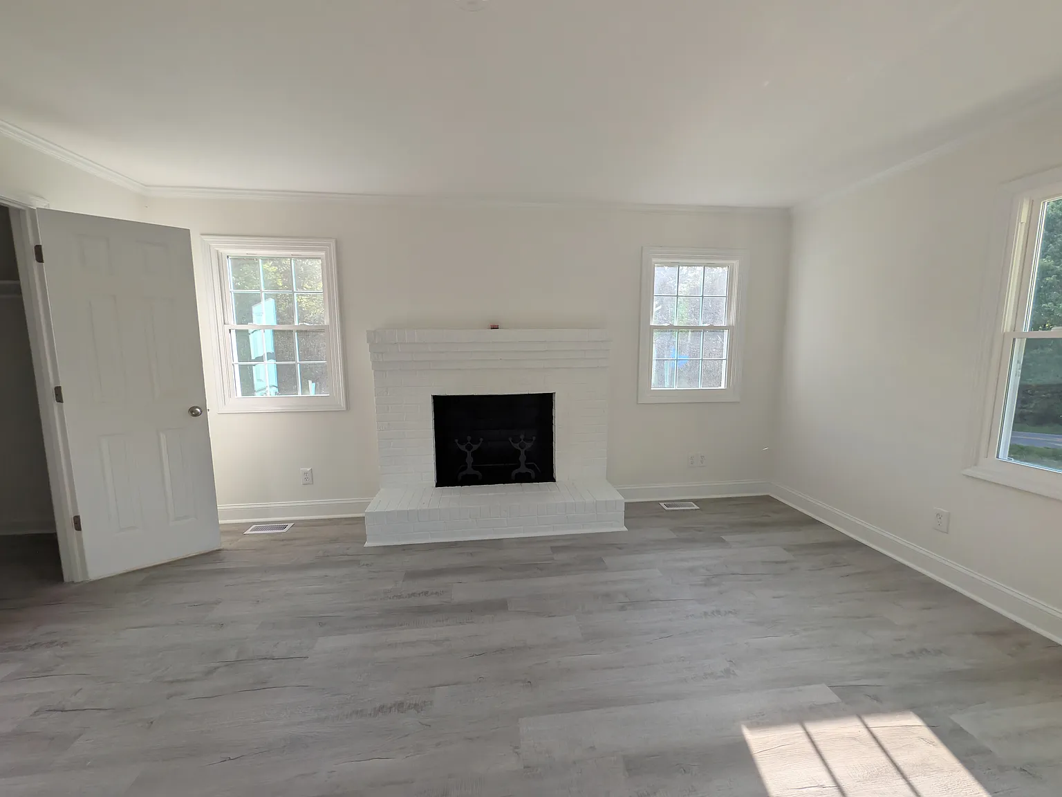 4 bed, 1553 sqft, $2,000 — Photo 4