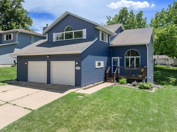 1065 Barney St, Owatonna, MN 55060