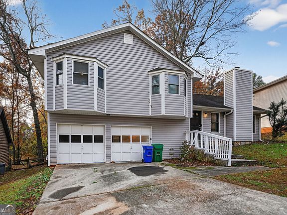 2nd image of 5473 Redwood Dr