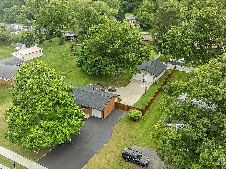 2110 Grange Hall Rd — Photo 2