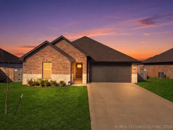 7412 N 155th East Ave, Owasso, OK 74055