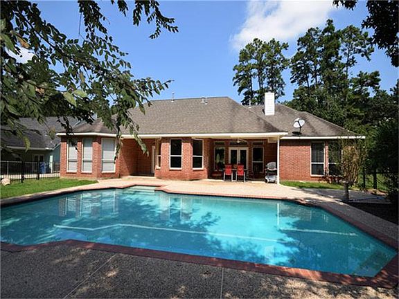 4th image of 2332 Cobblecreek Dr