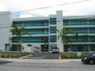 63 Northwest Blvd, Miami, FL 33126