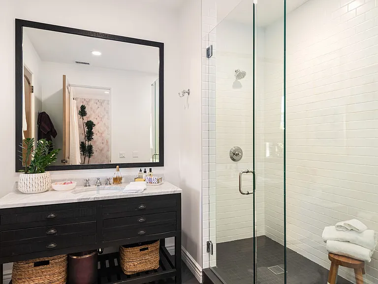 6110 Merritt Dr — Photo 27