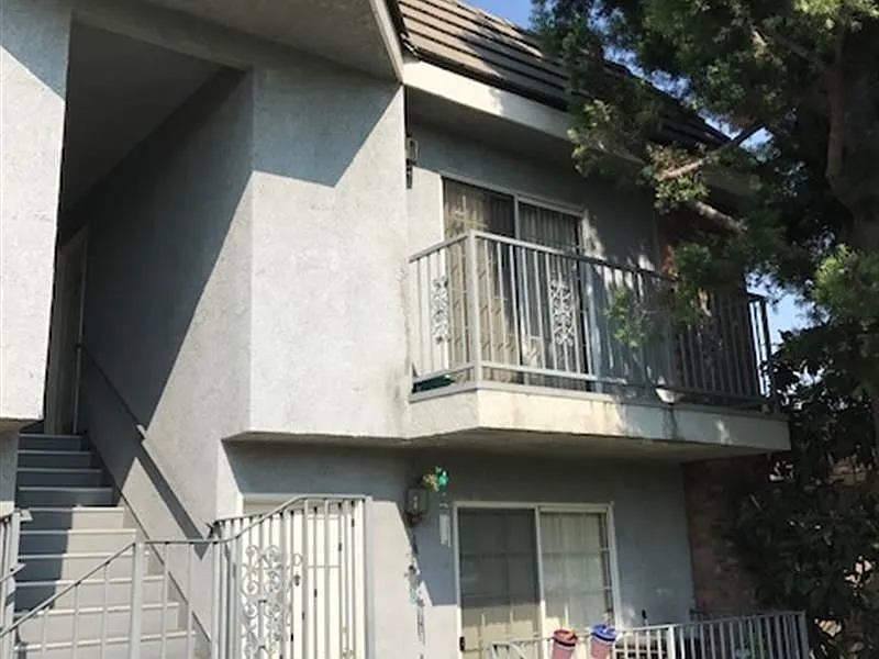 2 bed, 2.0 bath, $2,795 — Photo 2