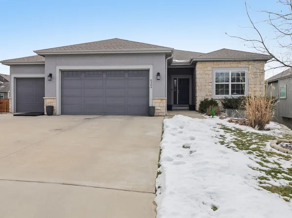 6309 Serenade Ct, Lawrence, KS 66049