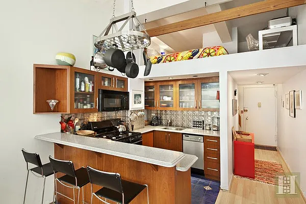Rented by Halstead Real Estate | media 3