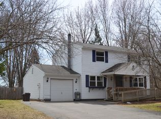 3872 Songbird Ln, Liverpool, NY 13090