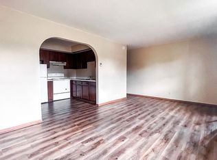 3210 Oak Knoll Dr APT 2, Eau Claire, WI 54701