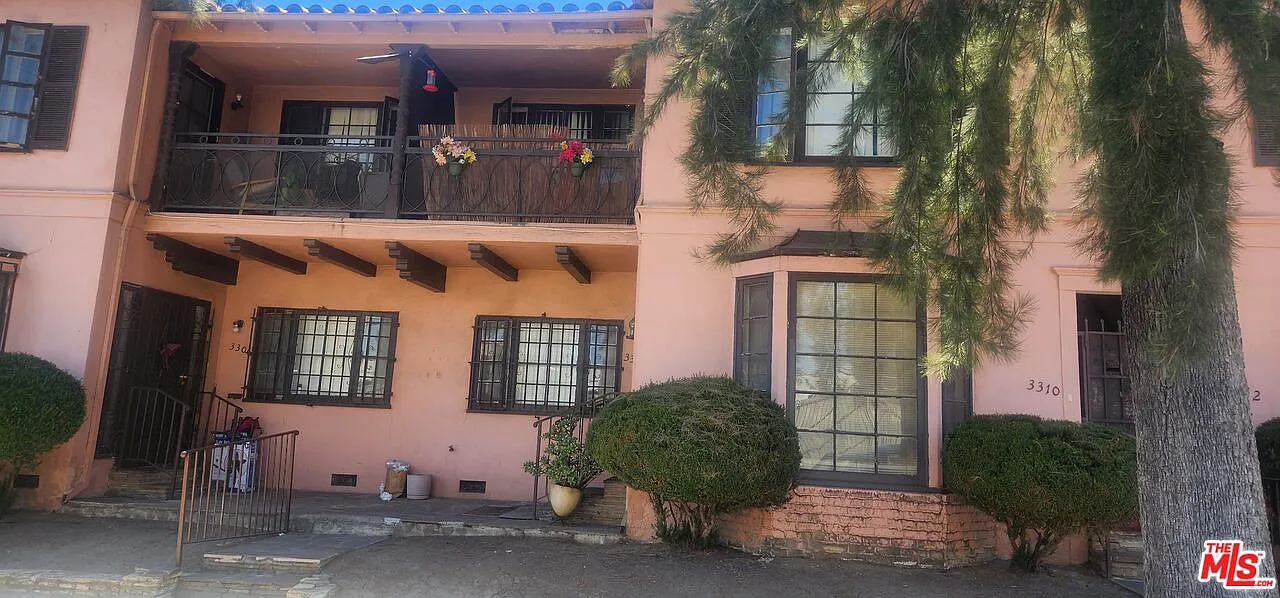 1 bed, 1.0 bath, 6768 sqft, $1,900 — Photo 1