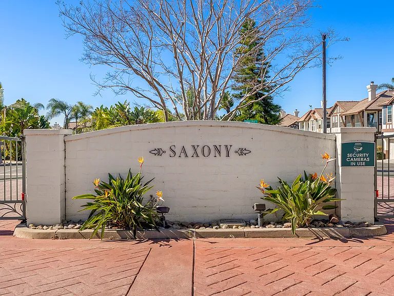537 Sweet Pea Pl — Photo 40