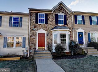 53 Litchfield Ln E, Martinsburg, WV 25405