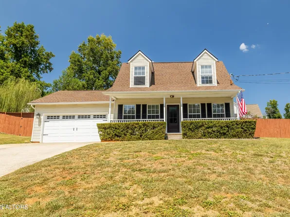 110 Crestfield Ln, Lenoir City, TN 37771