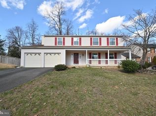 7592 Springfield Hills Dr, Springfield, VA 22153