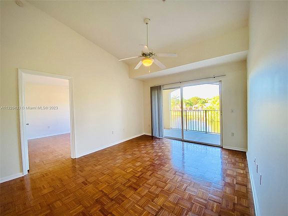 3rd image of 4171 San Marino Blvd APT 208