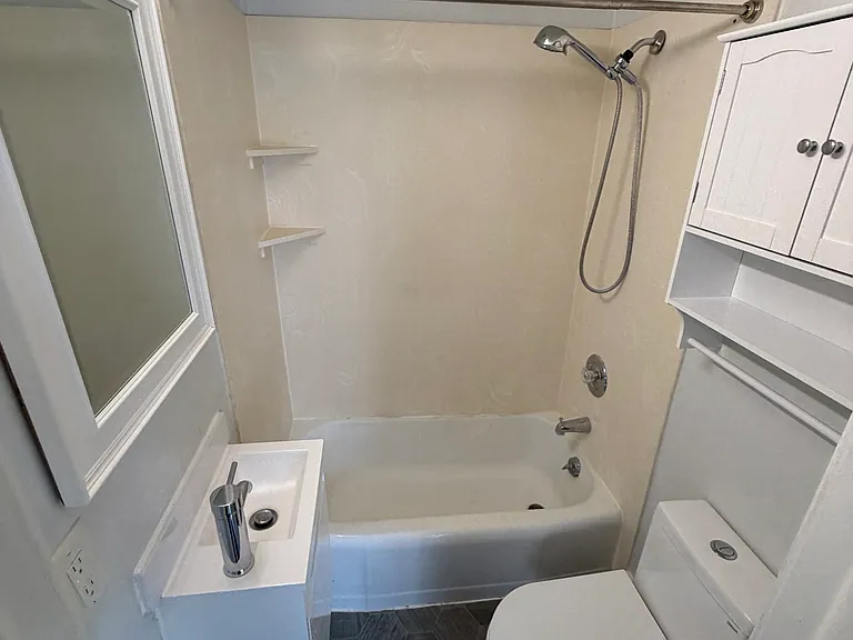2111 E Dayton St #2 — Photo 13