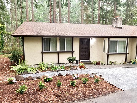 5th image of 4012 80th Ave NW