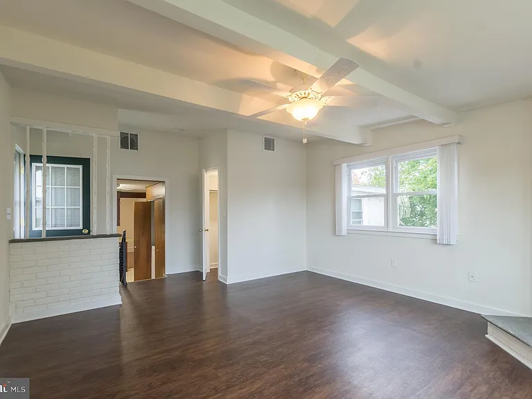 431 Main St #2 — Photo 9
