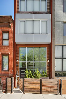 Sold by Compass | media 14