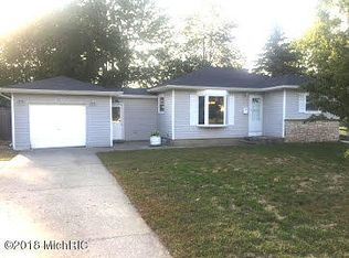 3757 Perry Ave SW, Wyoming, MI 49519