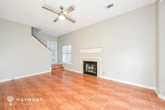4899 Hairston Pl — Photo 4