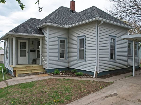 402 Court Ave, Bedford, IA 50833