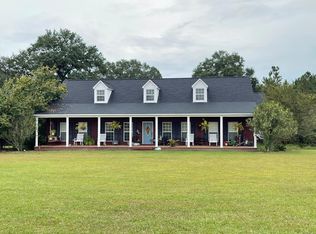 901 Jackies Ln, Douglas, GA 31533