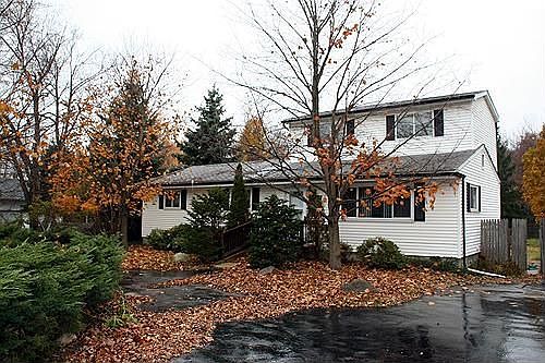 1st image of 1380 Lorraine Dr
