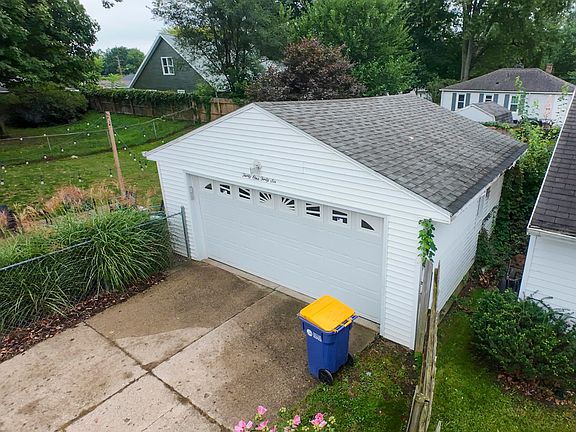 5th image of 3146 Tuell St NW