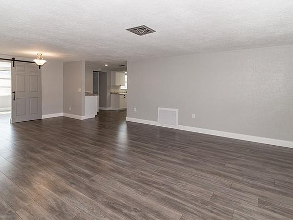 3rd image of 3106 Finch Dr