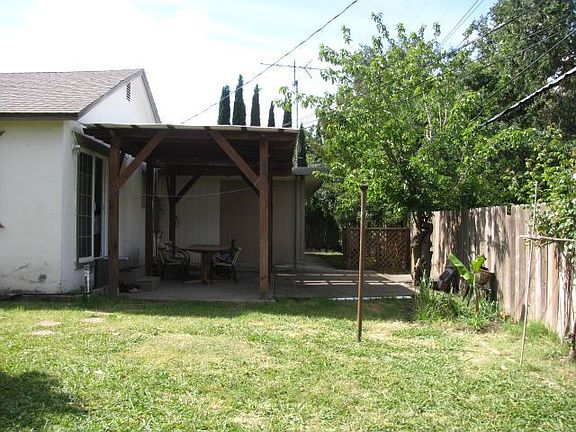 5th image of 3805 Donna Cir