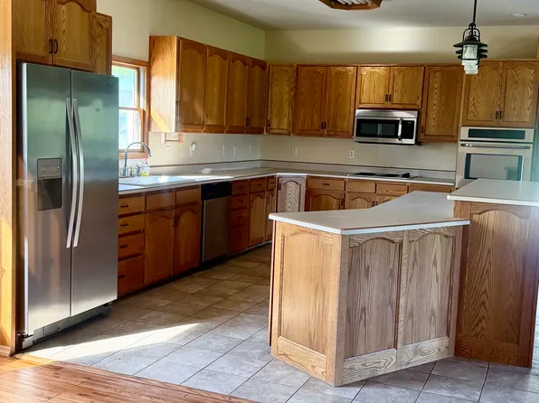 23739 N 1790 East Rd, Bismarck, IL 61814