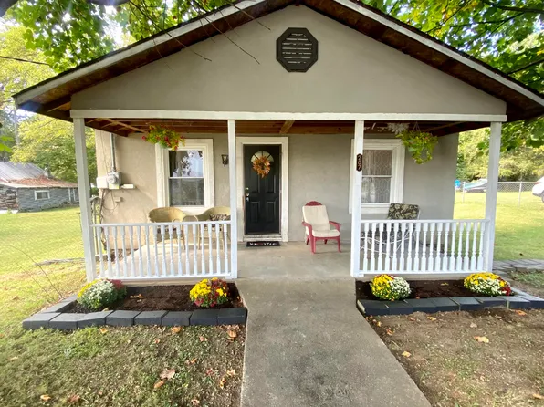 207 Jackson Ave, Erwin, TN 37650