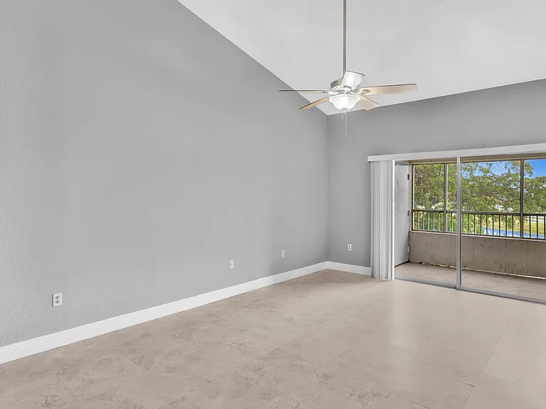 2881 N Oakland Forest Dr #307 — Photo 9