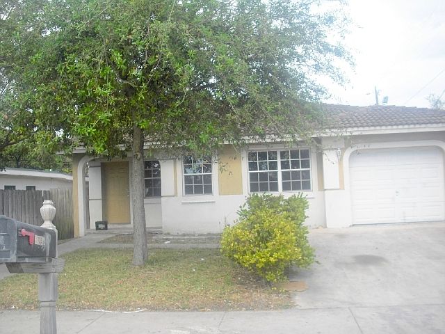 1st image of 2701 NW 14th St