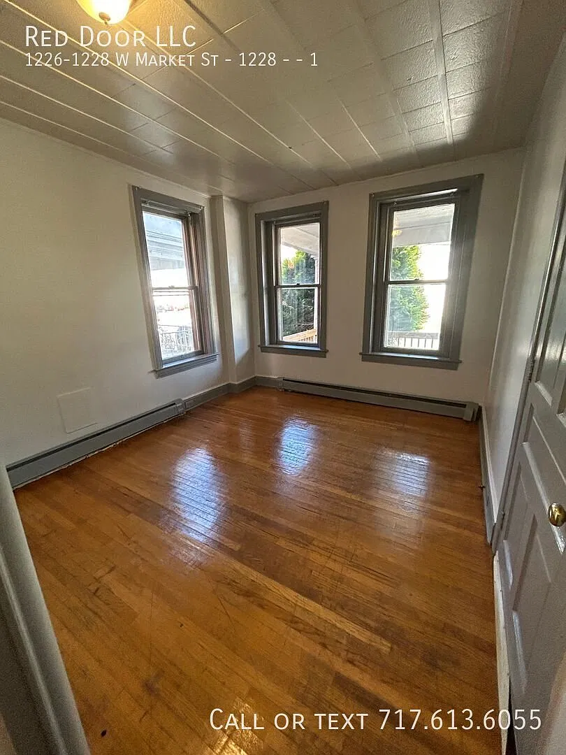 Newly Renovated 1st fl 1 Bedroom in West York School District — Photo 2