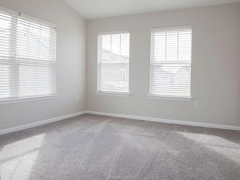 1725 Harvey Mitchell Pkwy S #2321 — Photo 8