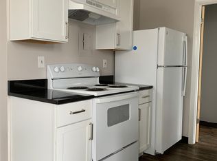 30 Chestnut St APT 24, Nashua, NH 03060