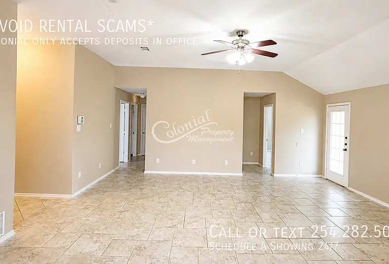 1307 Copper Creek Dr — Photo 3