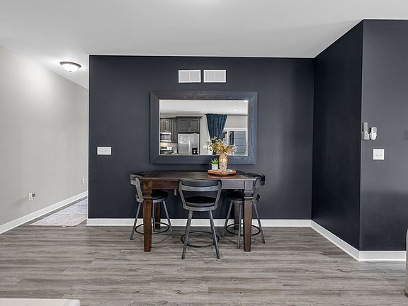 5th image of 23049 W Andrew Ave