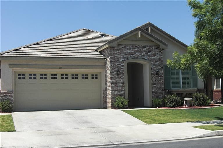 1st image of 309 Bloomfield Dr