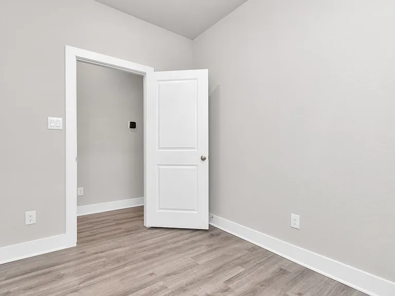 21019 Bay Village Dr #A — Photo 13